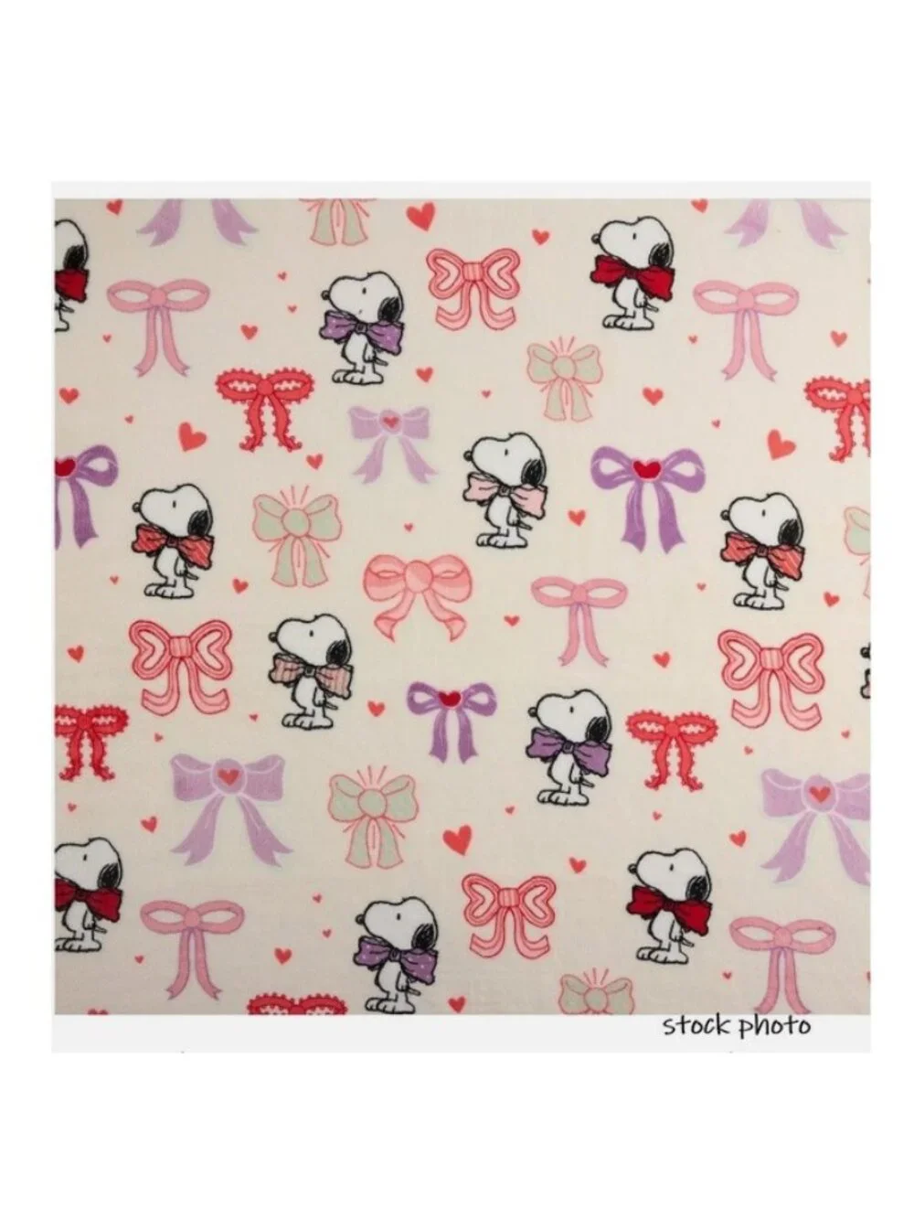 Peanuts Snoopy With Bows Plush Throw Blanket